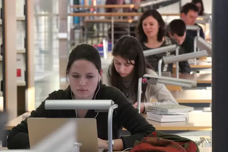 Uni-Bibliothek in Landau