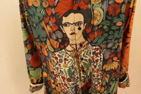 Frida Kahlo auf einer Bluse interpretiert.