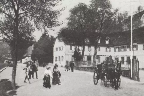 Hier machte der bayerische König Ludwig I im Jahre 1829 Station: Das weite Areal des weit über 100 Jahren reputierten Hotel Post