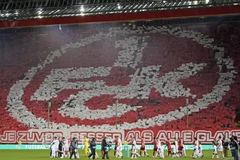 Der FCK ist sportlich auf Talfahrt. Der Klub beendet die Hinrunde auf dem 15. Tabellenplatz. 