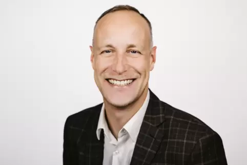 Gregory Scholz