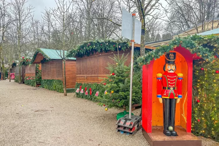 Der Baden-Badener Weihnachtsmarkt blieb wegen des Sturms geschlossen.