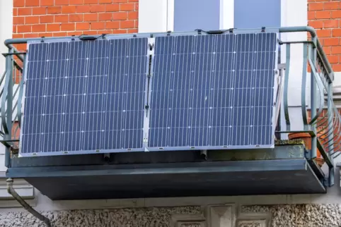 Im Laufe des Jahres 2024 greifen Vereinfachungen für die Installation und den Betrieb von Mini-Solaranlagen.