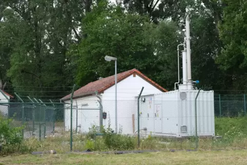 Macht von außen einen unscheinbaren Eindruck: Die Schwachgasanlage auf der Deponie Heuchelheim-Klingen. 