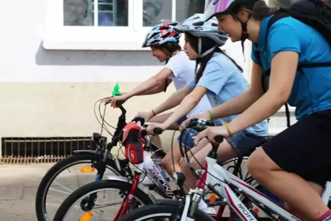 Viele Schülerinnen und Schüler waren beim Stadtradeln dabei.