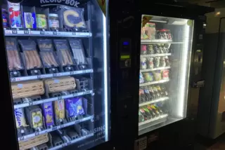 Es gibt verschiedene Ausführungen von Automaten mit Lebensmitteln – hier eine Aufnahme aus Konken. Jener in St. Julian geplante 