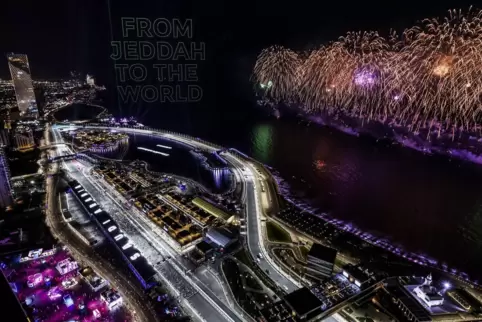 Botschaft für die ganze Welt: In Dschidda ist die Formel 1 zu Gast, das Rennen ist ein Spektakel – ganz im Sinne des saudischen 