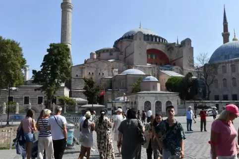 Besuchermagnet: Allein im vergangenen Jahr kamen 13,6 Millionen Menschen in die Hagia Sophia.