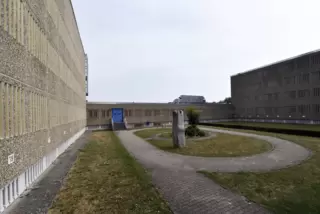 Eine Stunde Hofgang, 15 Minuten am Telefon: An den Feiertagen gelten in der Justizvollzugsanstalt Frankenthal die üblichen Regel