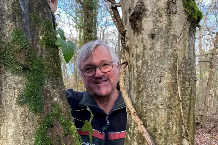 Volker Westermann (60) ist Förster für Waldinformation, Umweltbildung und Walderleben im Forstamt Pfälzer Rheinauen. 