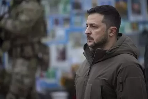 Der ukrainische Präsident Wolodymyr Selenskyj muss viel Kritik aushalten, weil die erhofften Erfolge an der Front 2023 ausgelieb