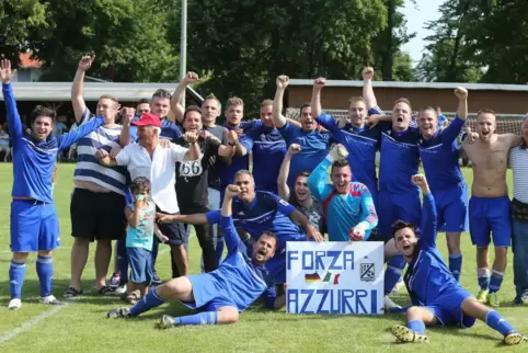 Das Archivbild zeigt die Azzurri-Mannschaft von 2015. 