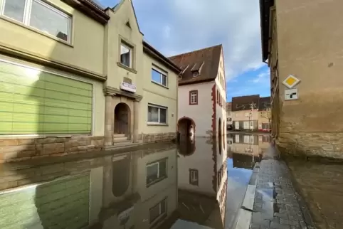 Die Odenbacher Ortsmitte wurde vom Hochwasser geflutet.