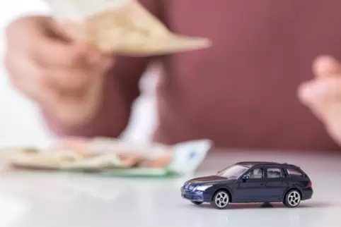 Autofahren ohne Versicherungsschutz kann richtig teuer werden. 