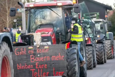 Die Bauernvrbände habe in der kommenden Woche zu einer Aktionswoche mit Protesten aufgerufen. 