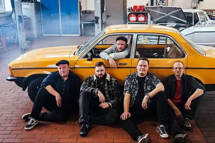 Opel-Gang: Die Tote-Hosen-Tribute-Band Unter falscher Flagge kommt am 8. Mai nach Pirmasens. 