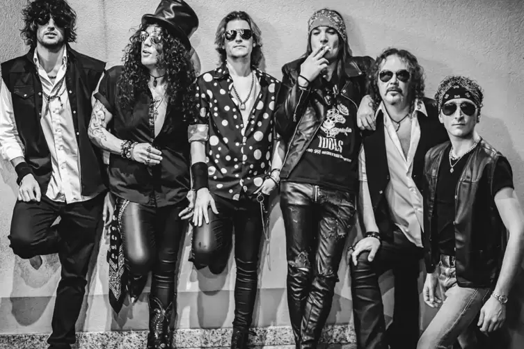 Covert Guns n&rsquo; Roses: die Mail&auml;nder Truppe Kill Your Idols. 
