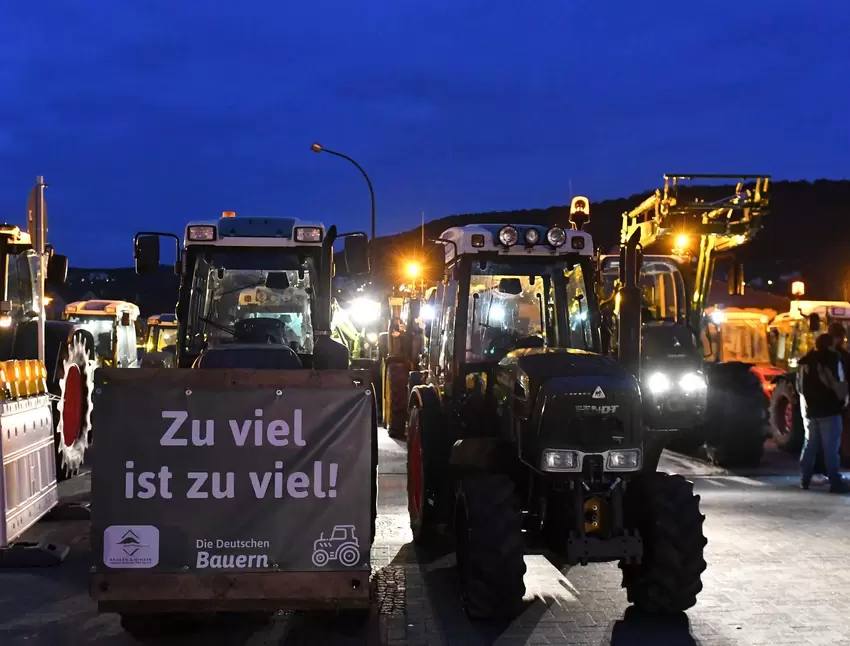 Auf Plakaten machten die Bauern ihrem Frust Luft.