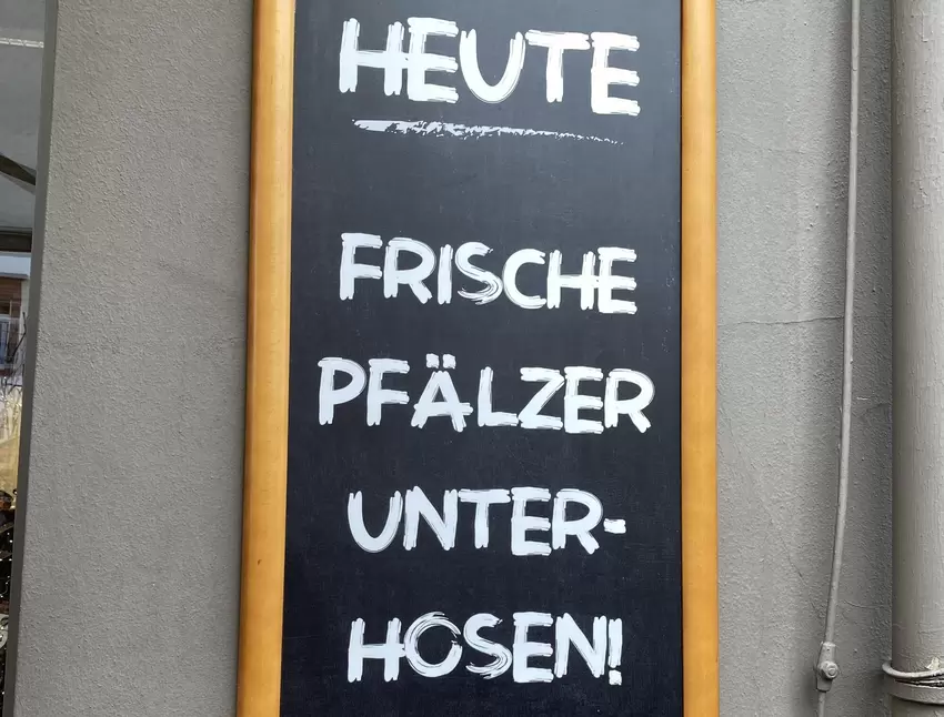 Ein kurioses Foto hat Sonja Dengler aus Albisheim vom Speyrer Weihnachtsmarkt mitgebracht.