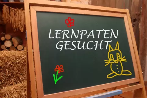 12838566356643