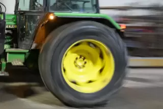 „Wann die Baure de Molli machen, dann kinnen mir Rentner das ach!“, sagt die Dannde Liesel.
