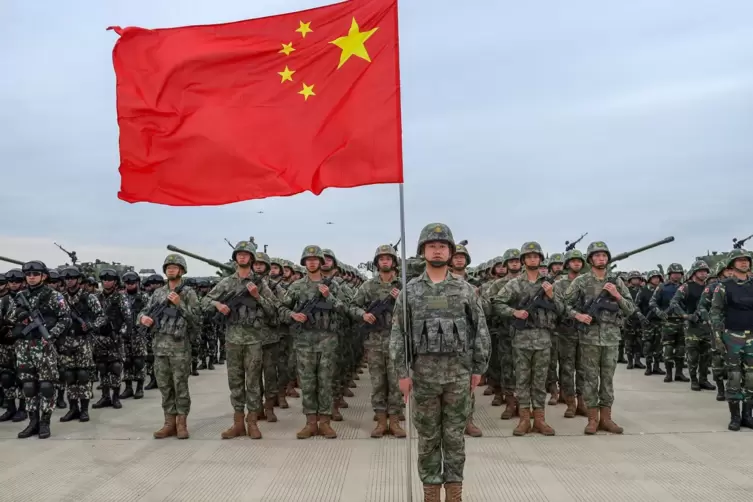 Seit Jahren übt die chinesische Armee für den Tag X, an dem die Insel Taiwan in die Volksrepublik eingegliedert werden soll.