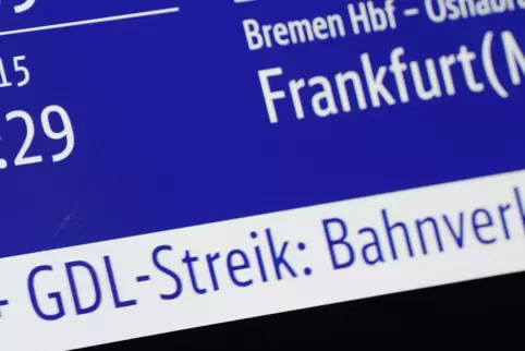 Der dreitägige GDL-Streik hat bundesweit zum Ausfall zahlreicher Züge geführt.