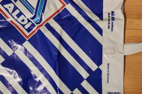 Aldi-Türe, gestaltet von Günter Fruhtrunk. 
