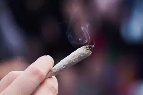 Der Fahrer hatte laut Polizei Cannabis konsumiert.