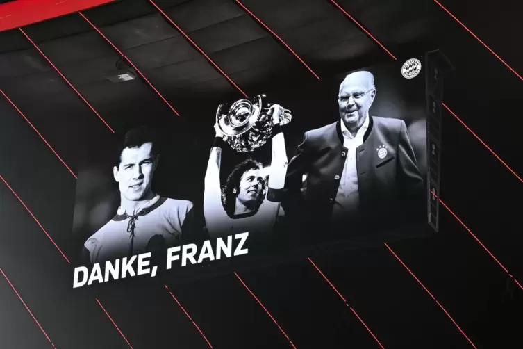 So gedachte der FC Bayern München Franz Beckenbauers schon vergangene Woche beim Bundesligaspiel gegen Hoffenheim. 