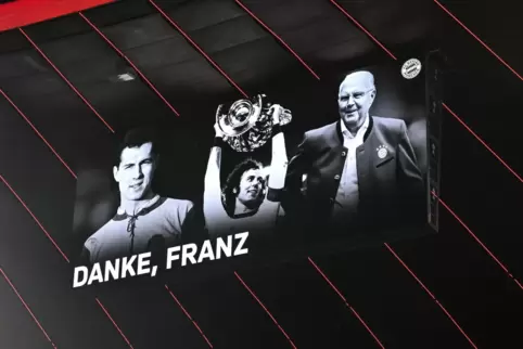 So gedachte der FC Bayern München Franz Beckenbauers schon vergangene Woche beim Bundesligaspiel gegen Hoffenheim. 