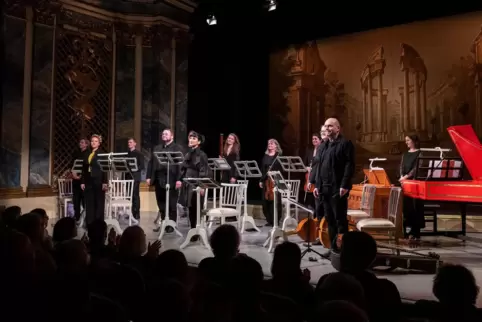 Auf „Winterreisen“: die Lautten Compagney und Solisten im Rokokotheater.