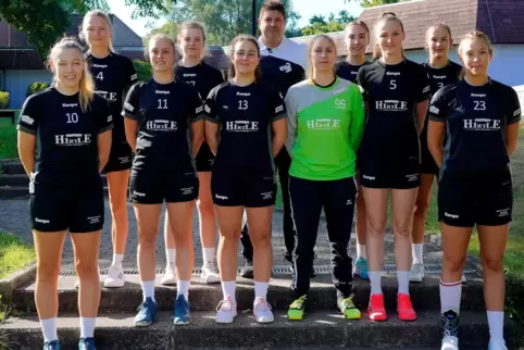 Das Frauen-Verbandsligateam des TV Thaleischweiler: von links Laura Clemens, Natascha Pfeffer, Lara-Marie Hasenstab, Franziska-G