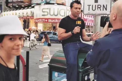 Am Puls der Zeit: MTV-Moderator Markus Kavka durfte auch mal vom Times Square in New York aus arbeiten.