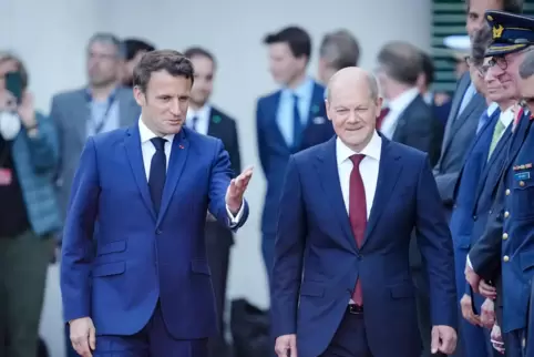 Der überschwängliche Franzose und der kühle Hanseat: Emmanuel Macron und Olaf Scholz unterscheiden sich sehr in ihrem Temperamen