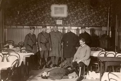 Jung führte das Mord an, das den Separatistenanführer Franz Josef Heinz in Speyer erschoss.
