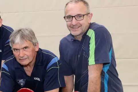 Die Hoffnung ist zurück beim TTV Römerberg: Hubert Gnad (links) und Dietmar Guhmann.