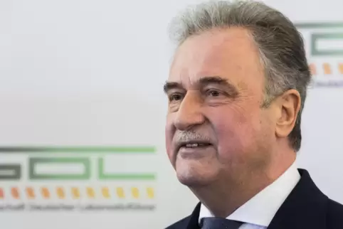 GDL-Chef Claus Weselsky überzieht den DB-Vorstand immer wieder mit heftigen Vorwürfen.