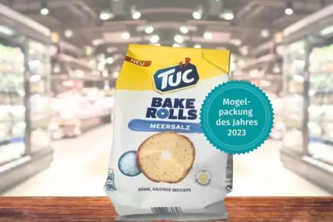 Erstaunliche Wandlung nach konzerninternem Markenwechsel: Statt von 7days werden die Bake Rolls jetzt von Tuc vertrieben. 