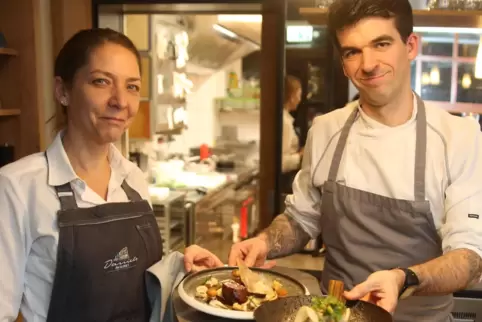 Das Restaurant „Daniels“ in Kusel von Daniel und Ulrike Bößhar wird im Restaurantführer Guide Michelin erwähnt. 