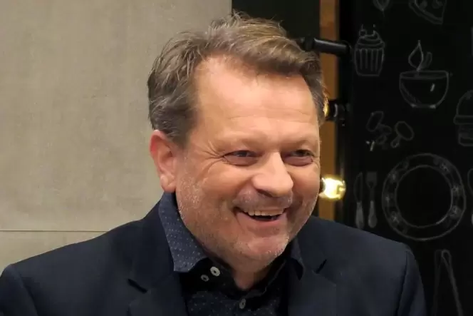 Offen für Liebe: Roland Kraus bei »Promi First Dates«. Offen für Liebe: Roland Kraus bei »Promi First Dates«.
