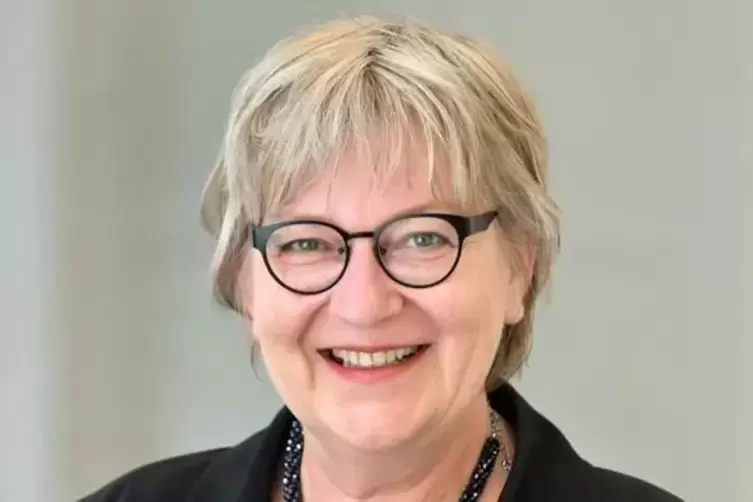 Dorothee Wüst ist seit März 2021 Kirchenpräsidentin der Evangelischen Kirche der Pfalz. 