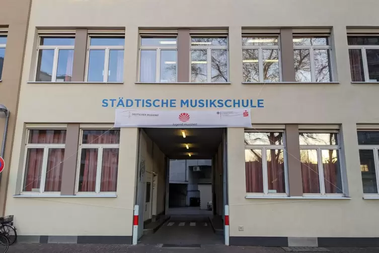 Ein Banner wies den Teilnehmern den Weg.