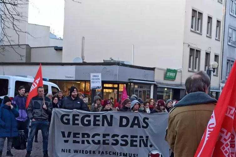Auf dem Stiftsplatz fielen harte Aussagen. 