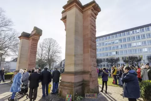 Das Albert-Schweitzer-Gymnasium beteiligte sich an der Gedenkfeier für die Opfer des Nationalsozialismus.