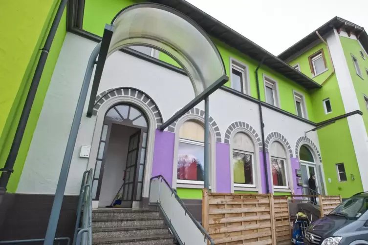 Eine der Aufgaben, um die sich ein Ortschef heutzutage k&uuml;mmern muss: die Unterbringung von Asylbewerbern. 2016 kamen Gefl&uuml;chtete