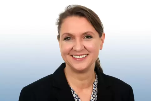 Veronika Pommer ist Regionalleiterin des IHK-Standortes Kaiserslautern.