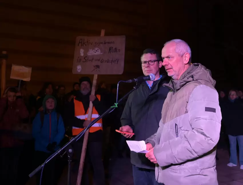 Jetzt ist nicht mehr die Zeit zu schweigen": Dekan Arne Dembek (links) und Pastoralreferenten Markus Lamm.