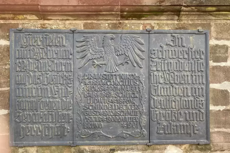 Die lange umstrittene Gedenktafel zur Separatistenzeit. 