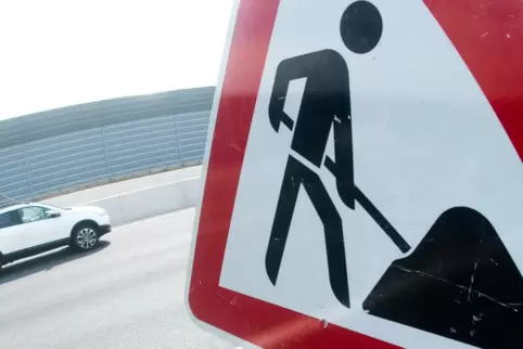 „Rheinland-Pfalz ist von ländlichen Räumen geprägt“, sagt das Verkehrsministerium. Heißt übersetzt: Ohne Auto geht nicht viel.